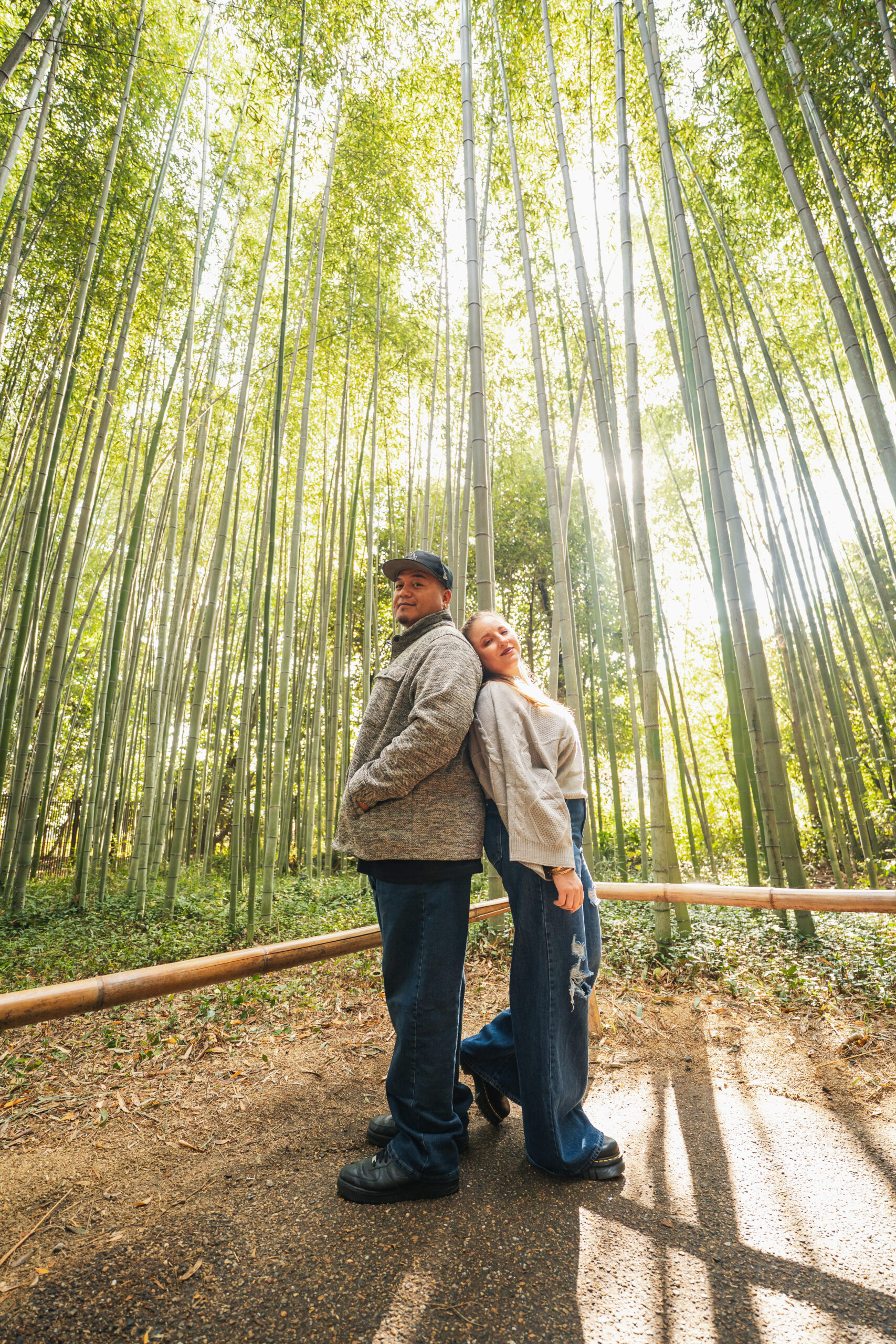 couple photoshoot in the bamboo forest in Arashiyama Kyoto